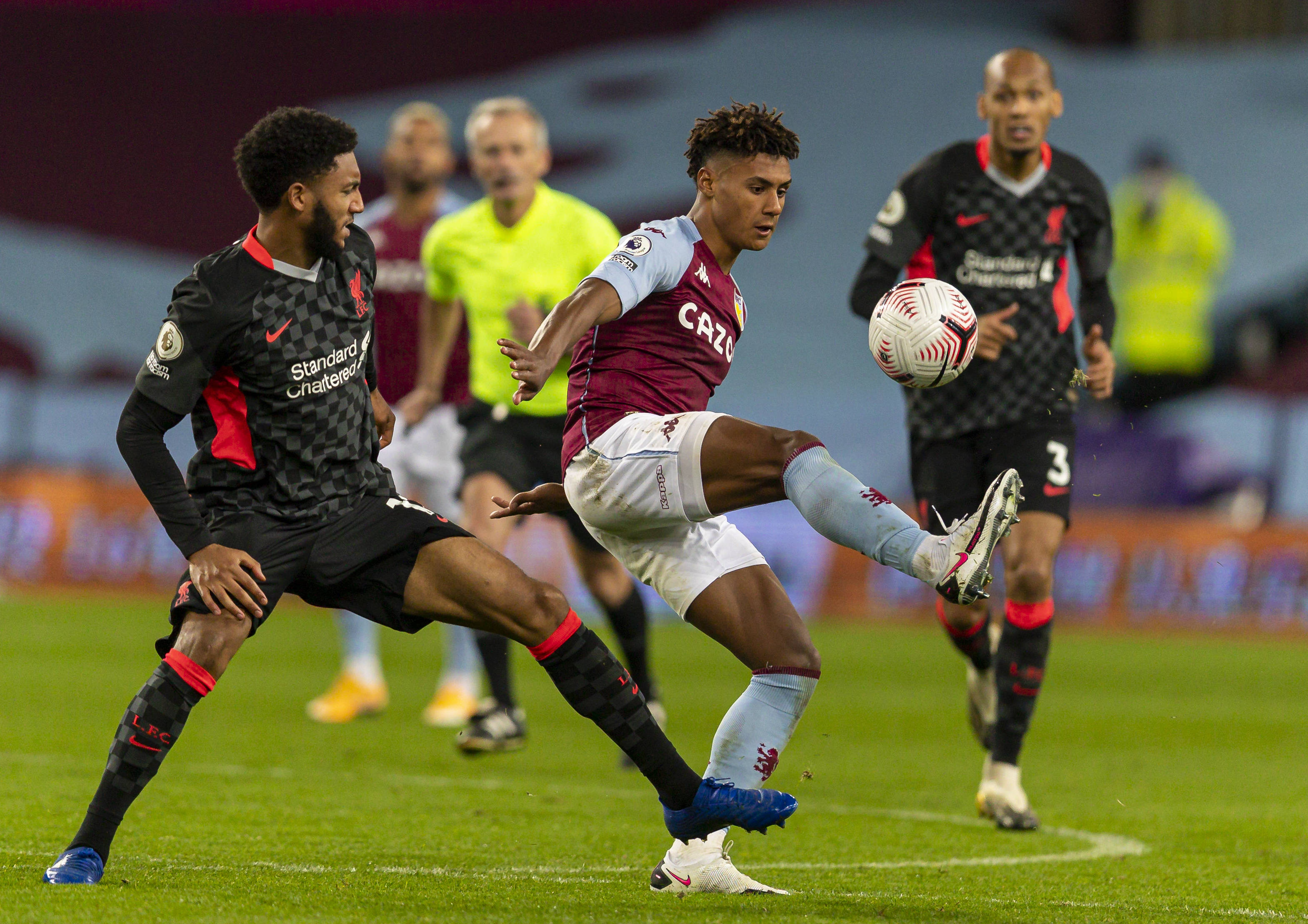 也显示出他 也显示出他